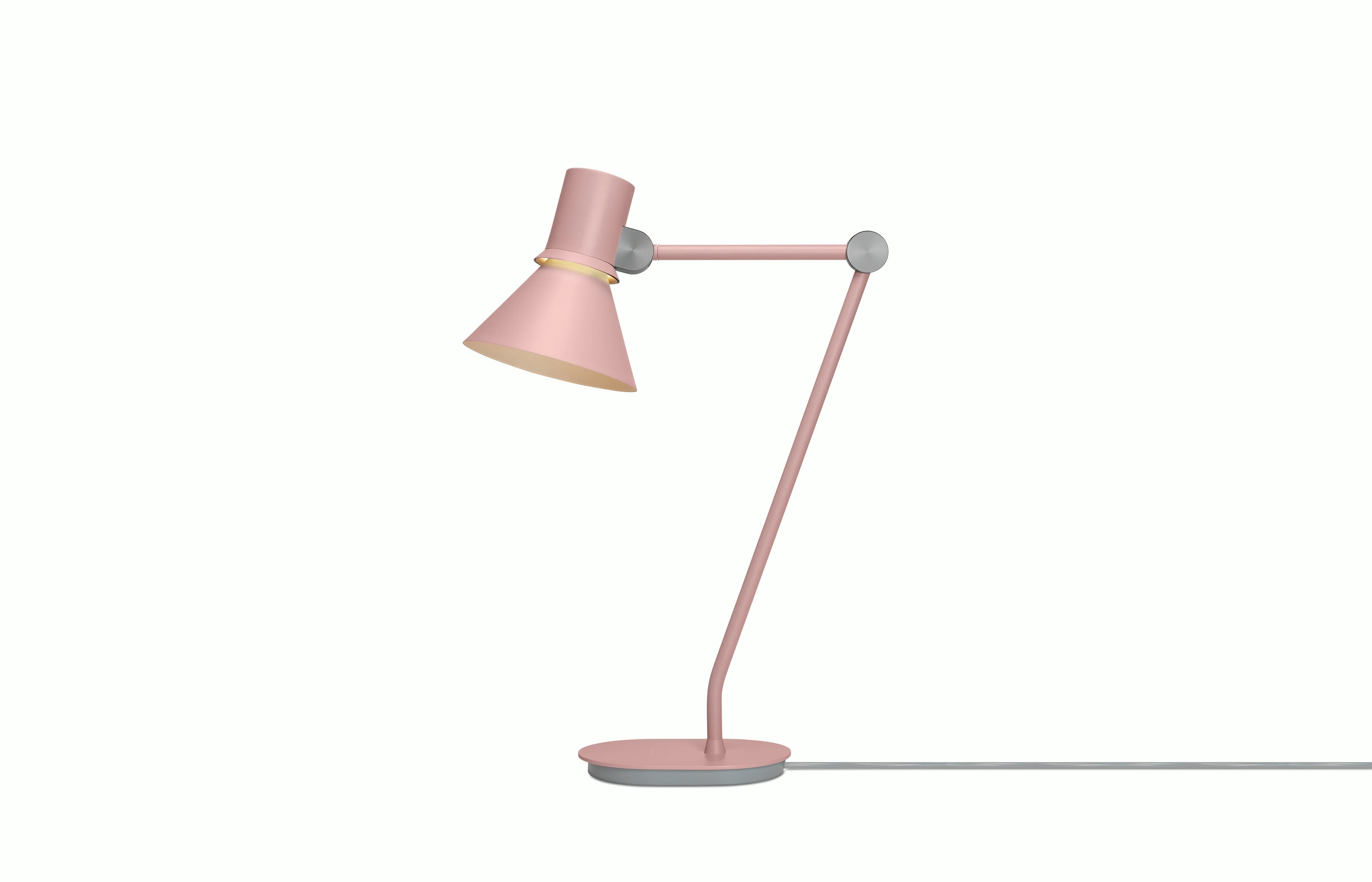 Type 80 Desk Lamp