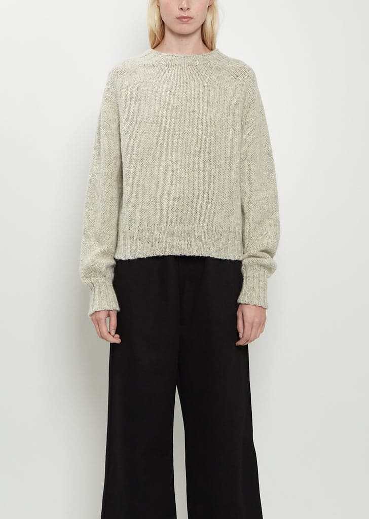 Seamless Crew Neck Wool Sweater