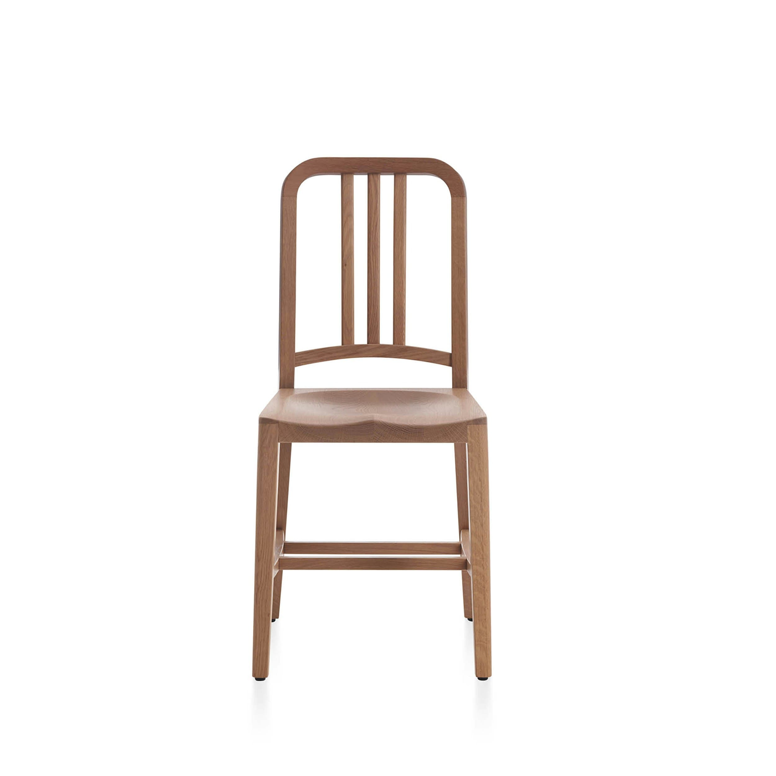 1006 Navy Wood Chair