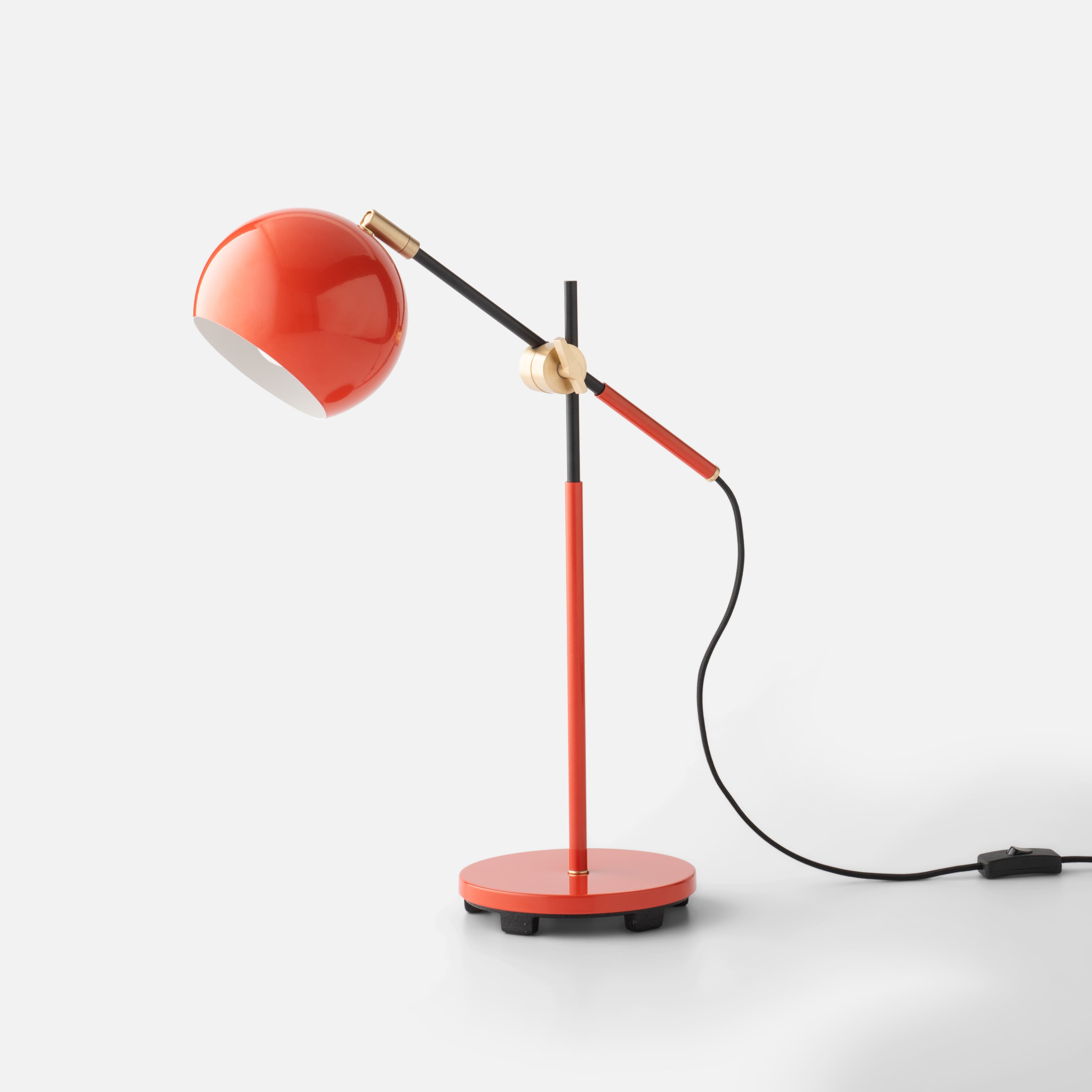 Isaac Desk Lamp