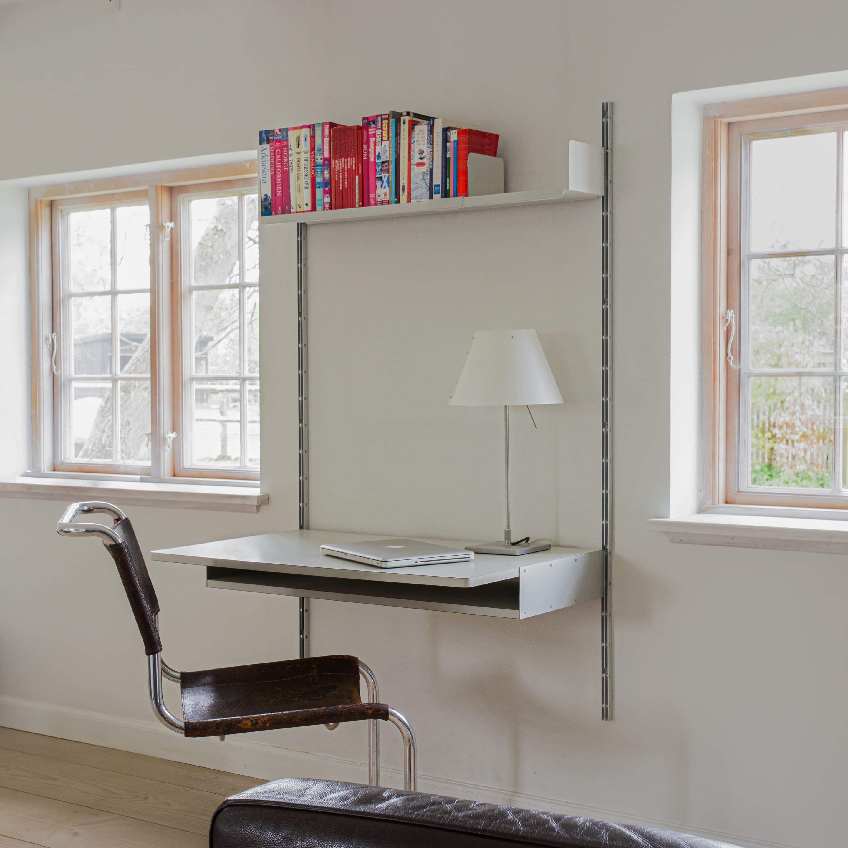 606 Shelving with Desk